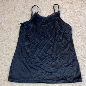 Vanity Fair XL black v-neck lace shape wear tank top